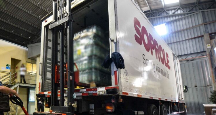 Soprole cambia de dueño: Grupo peruano paga millonaria cifra a Fonterra por la tradicional marca