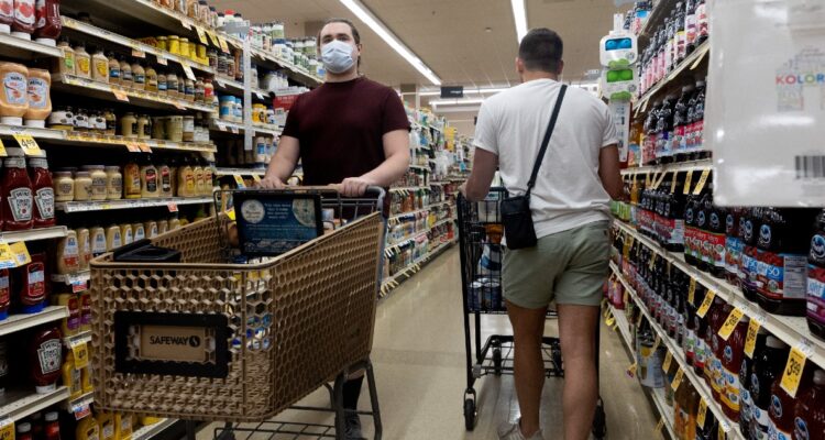 Inflación en EEUU vuelve a moderarse y los precios en octubre escalaron menos de lo esperado