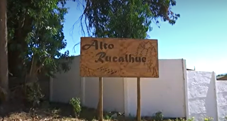 Con calles, conserjería y vista al mar: polémica toma se convirtió en “condominio” en Horcones