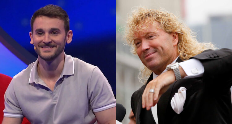 El gimnasta Tomás González sonríe en el set de Juego Textual. A su lado, Leonardo Farkas sonríe a un grupo de personas.