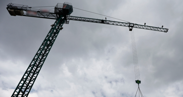 Treintena de trabajadores impagos llegan a acuerdo con empresa que se declaró en quiebra en Valdivia
