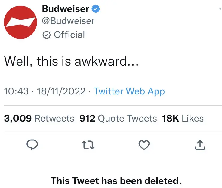 El tuit que Budweiser eliminó de la cuenta de Twitter oficial.