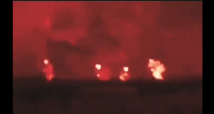 Captura del video en que caen uno por uno los militares rusos.