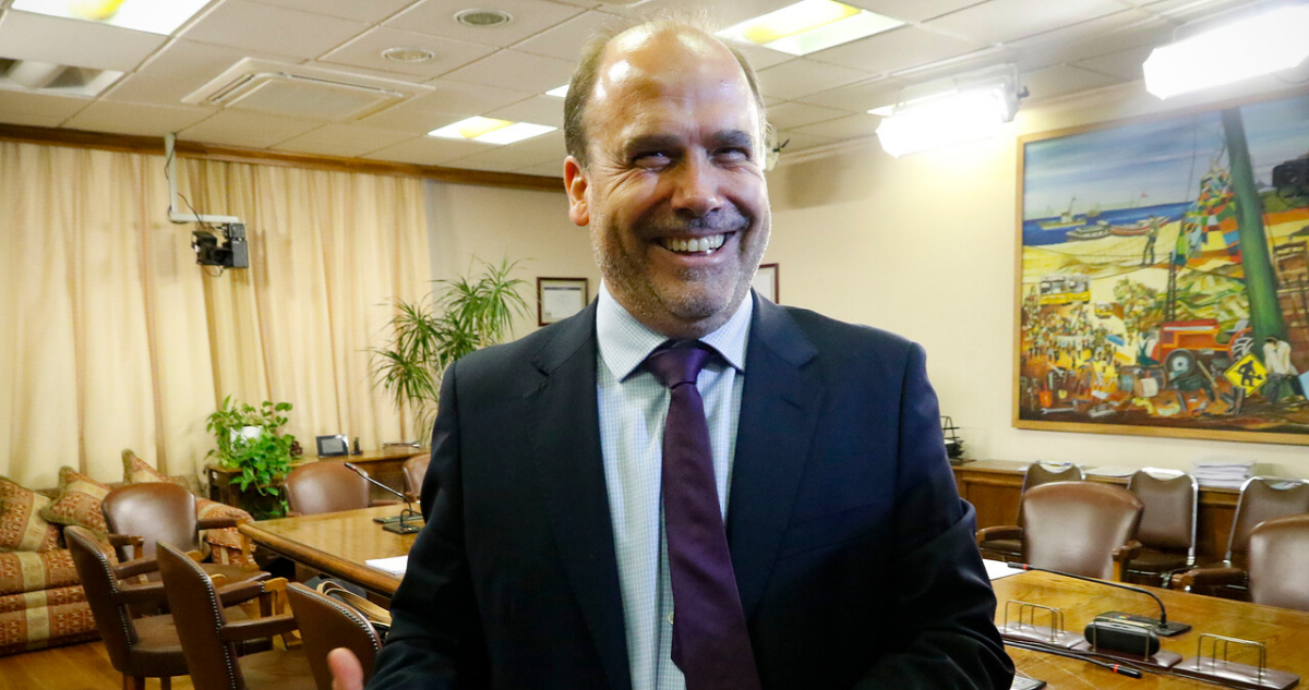Alberto Undurraga se convierte en el nuevo presidente de la DC: Provoste renunció a vicepresidencia