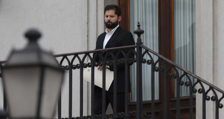 Expectación por inminente viaje de Boric a La Araucanía: Oposición pide anuncios concretos