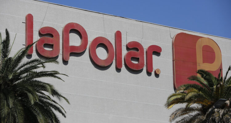 Diputado Manoucheri (PS) solicita comisión investigadora a La Polar tras querella de “contrabando”