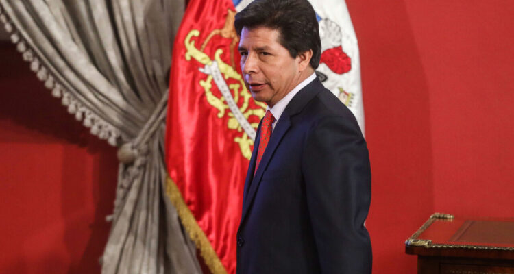 Congreso de Perú investigará cinco denuncias constitucionales contra Castillo