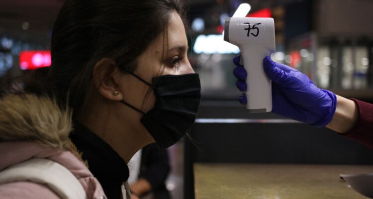 Fin de la Alerta Sanitaria en Chile: qué significa y qué restricciones implica