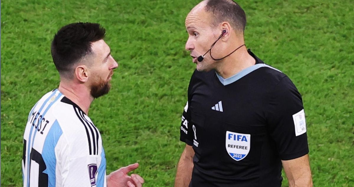 Árbitro del Argentina-Países Bajos quedó fuera para recta final del Mundial