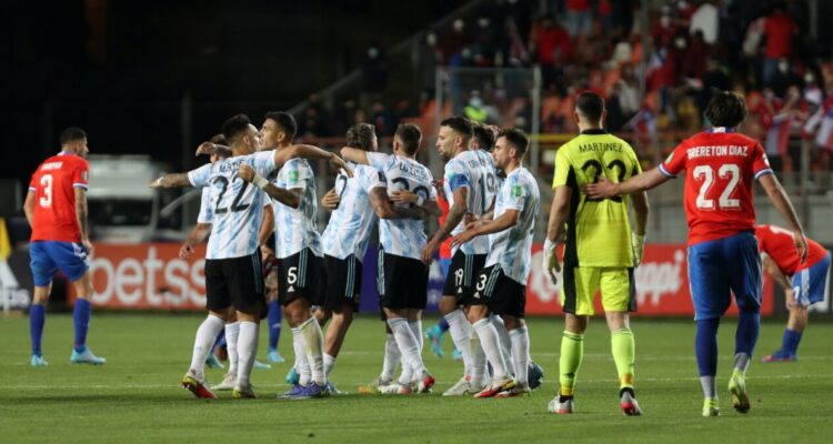 Campeón del Mundo con Argentina le manda un duro recado a La Roja