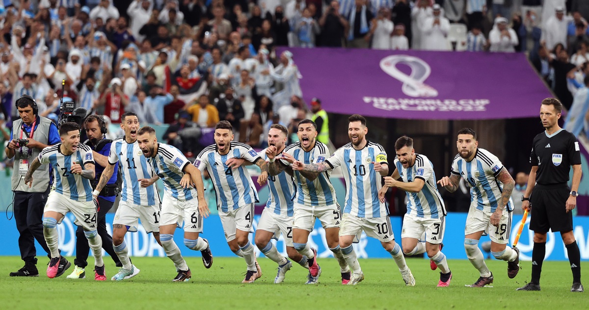 Argentina celebrando su victoria sobre Países Bajos.