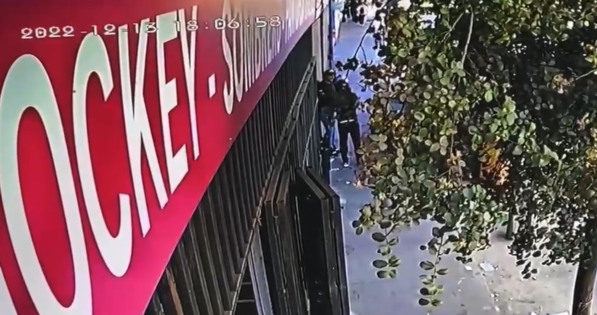 Se despidió de él amistosamente y luego lo mató: video capta asesinato en Meiggs