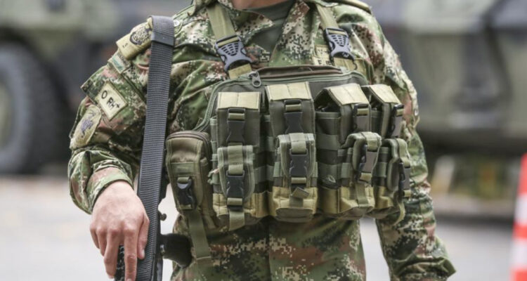 Ataque de disidencias de la FARC deja 5 soldados muertos y 7 desaparecidos en Colombia