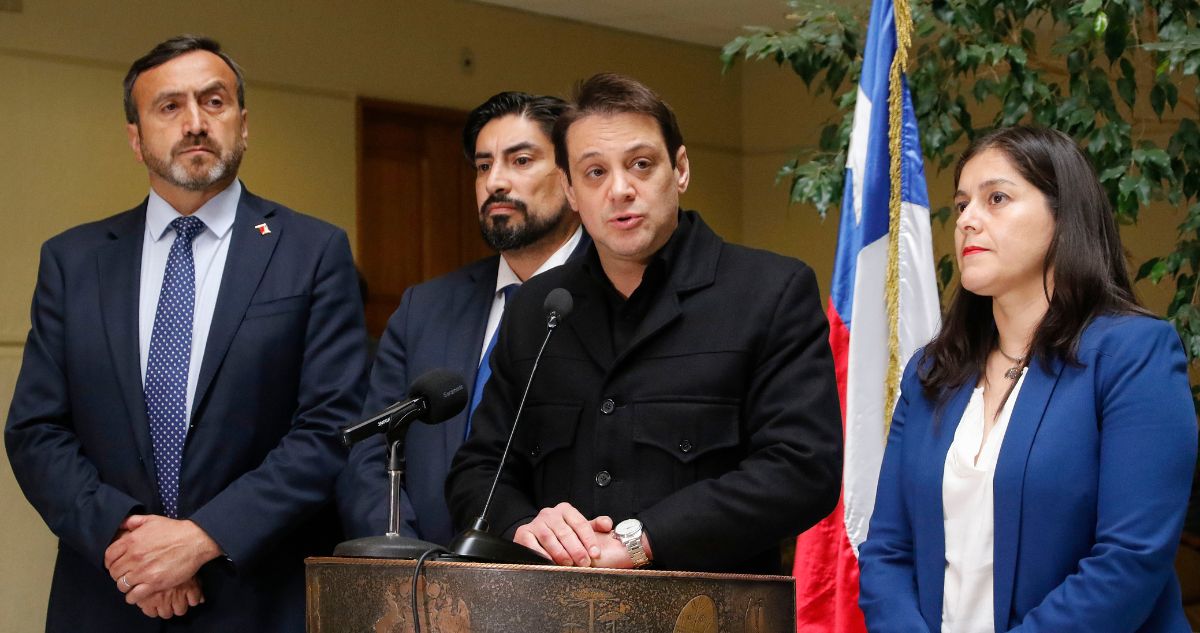 Las dos caras del PDG: alianzas con exdiputados de la DC y RN marcan últimos días de la bancada