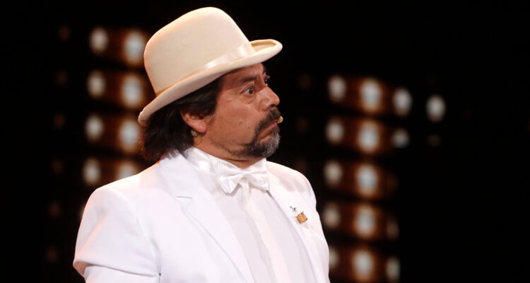 El humorista Bombo Fica en el Festival de Viña del Mar. Actualmente, está en negociaciones con el Festival del Huaso de Olmué.