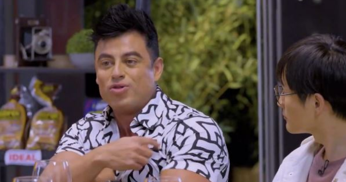 El bailarín Bruno Zaretti hablando sobre sus vivencias en el programa Socios de la Parrilla. Ahí, comentó cómo fueron sus primeros meses en Chile.
