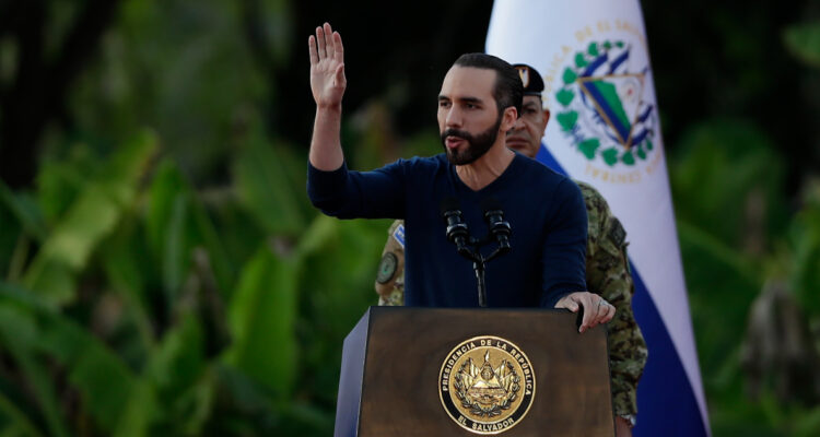 Bukele anuncia la detención de 140 pandilleros en dos días El control territorial es del Estado