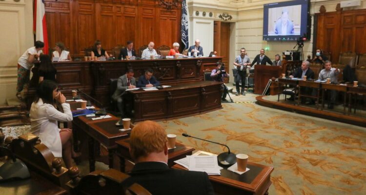 Partidos definen las características que deben tener los candidatos al Consejo Constitucional