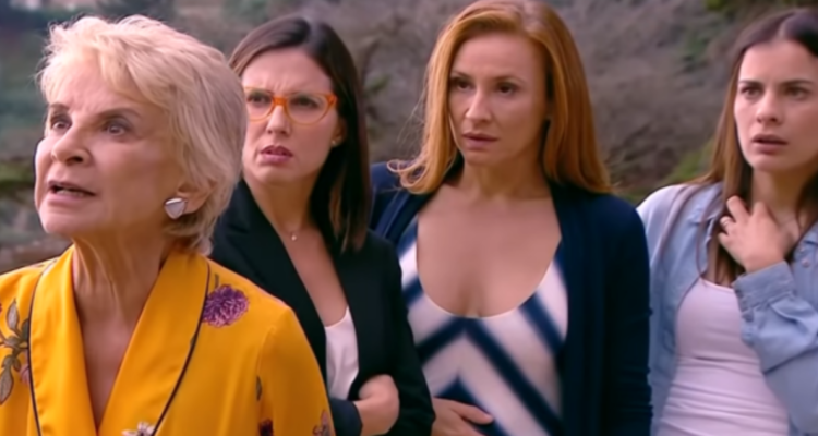 Casa de Muñecos ante el CNTV