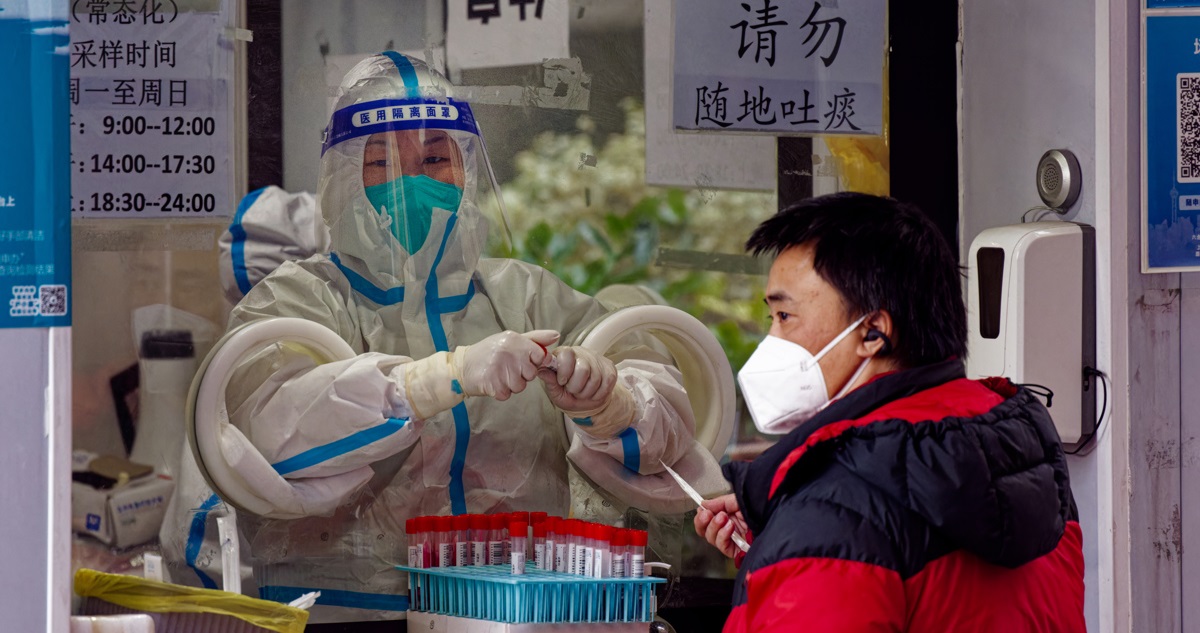 Pruebas PCR en China.
