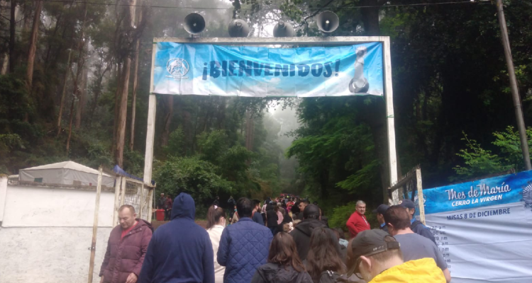 Concepción: miles de personas realizan peregrinación a Cerro La Virgen