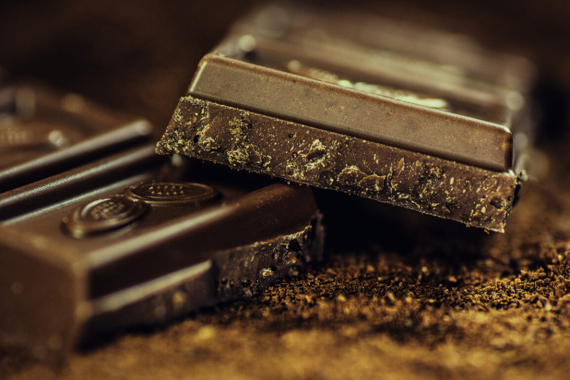 El chocolate tiene propiedades que ayudan al dolor menstrual