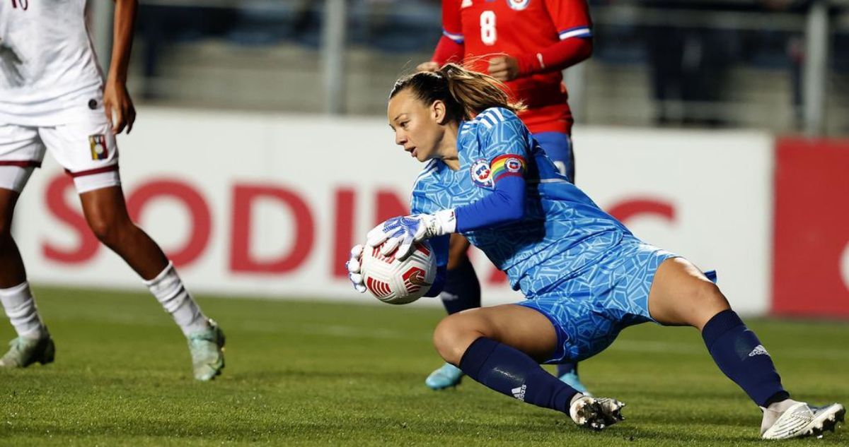 Christiane Endler fue elegida la mejor portera del mundo por segundo año consecutivo.