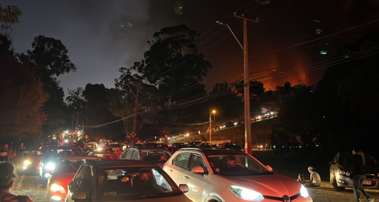 colapso calles incendio forestal