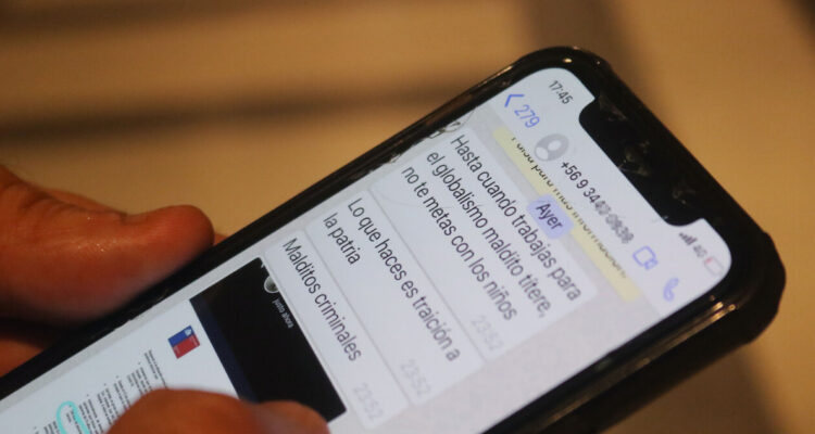 Contraloría: Pantallazos de Redes Sociales podrán ser pruebas en sumarios por acoso laboral o sexual