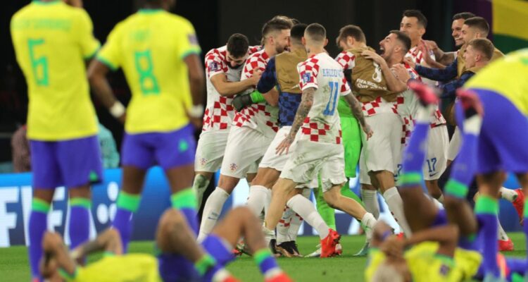 Croacia eliminó en penales a Brasil y es primer semifinalista de Qatar 2022.