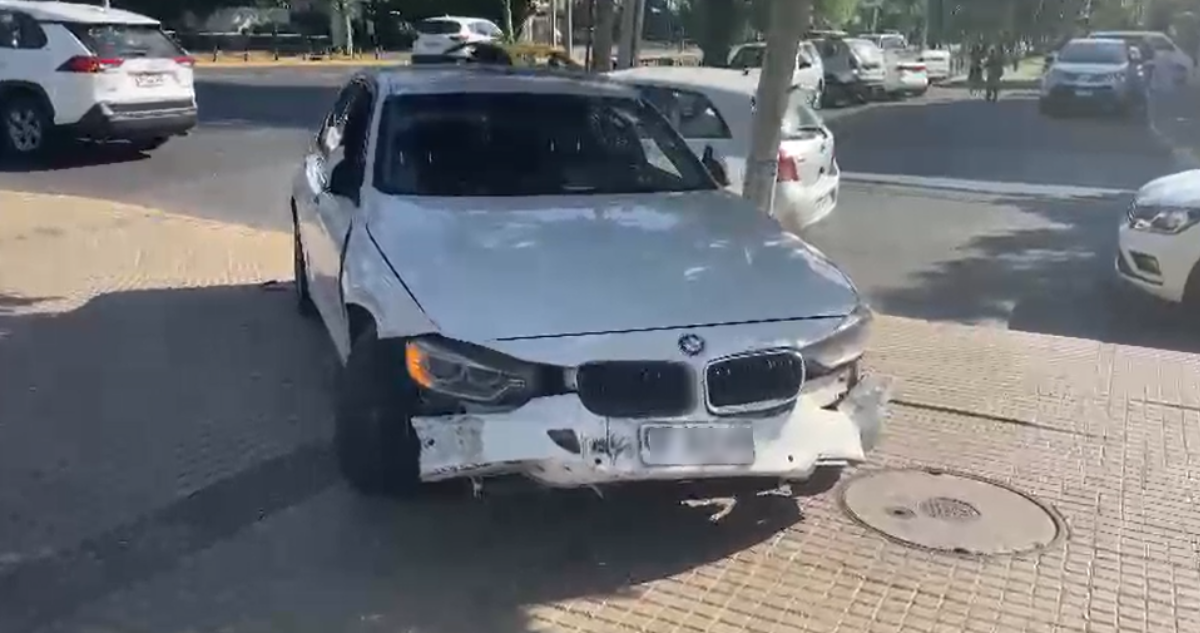 Detienen a adolescente tras robo de auto de alta gama en Las Condes