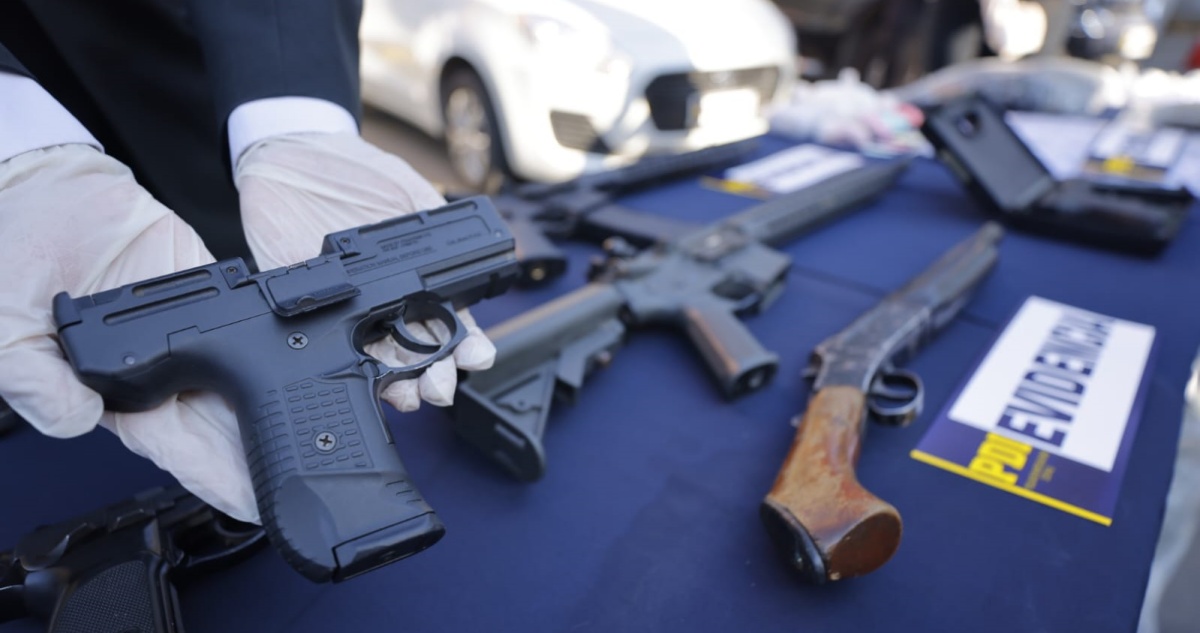 Desbaratan dos bandas familiares que se ponían de acuerdo para vender droga en San Bernardo