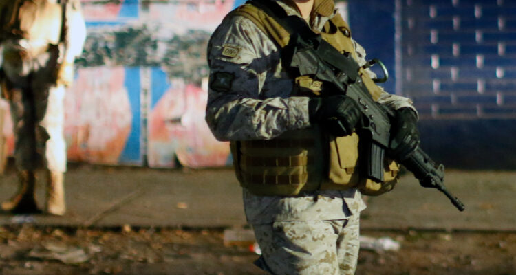 Declaran culpable a cabo del Ejército por apremios ilegítimos: disparó a persona en estallido social