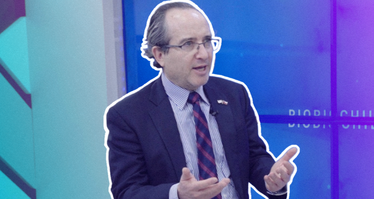 Gil Artzyeli en entrevista con BioBioChile.