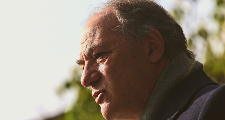 “Son delincuentes”: Presidente de CPC apunta contra empresarios vinculados al robo de madera