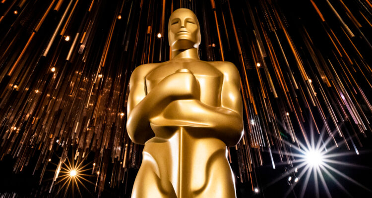 Una de las estatuillas que hacen mención a los premios Óscar 2023.