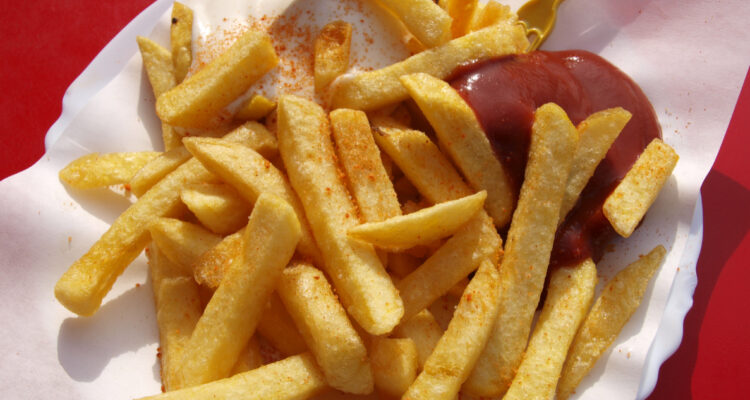 Estudio revela calidad nutricional del ketchup algunas marcas superan los azúcares totales
