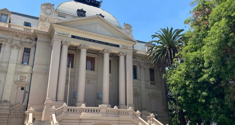 frontis mac parque forestal