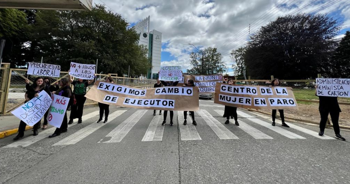 funcionarias de dispositivos de apoyo siguen en paro