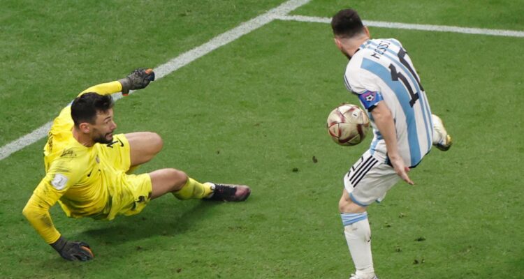 “El gol de Messi en la prórroga es ilegal”, afirma L’Equipe con fotografía