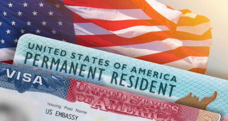 Green Card cómo obtener la tarjeta de residencia sin tener oferta laboral o una invitación
