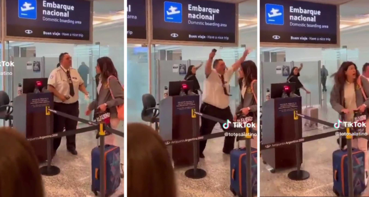 Hinchas argentinos festejan en un aeropuerto los goles de su selección.