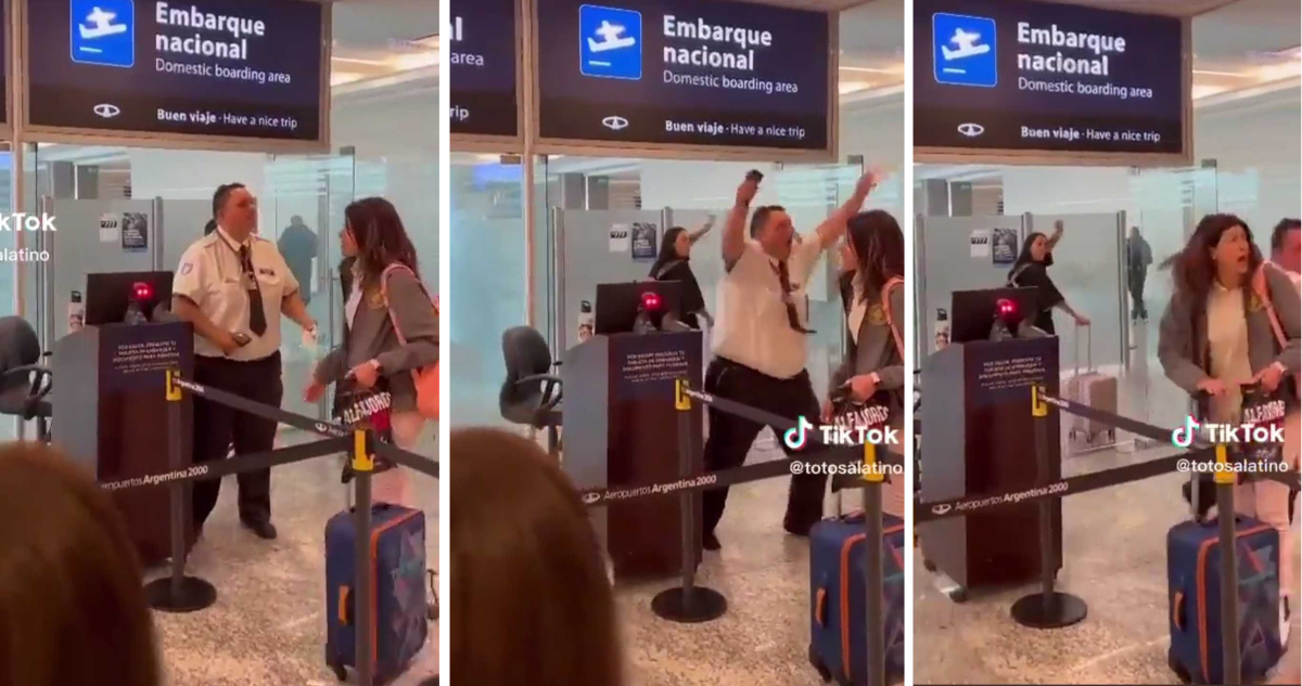 Hinchas argentinos festejan en un aeropuerto los goles de su selección.