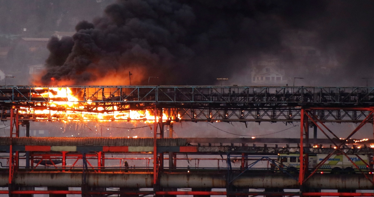 Incendio puerto Ventanas