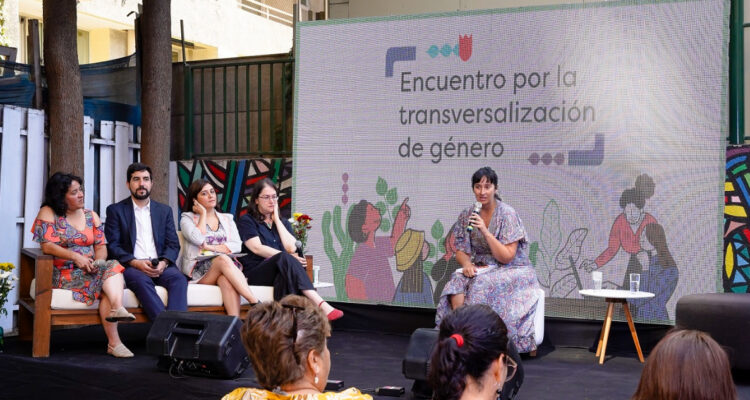 Indap convocó a encuentro y diálogo con mujeres rurales