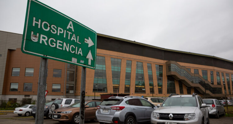 Inician sumarios por muerte de adolescente en Hospital de Puerto Montt: esperó 12 horas por atención