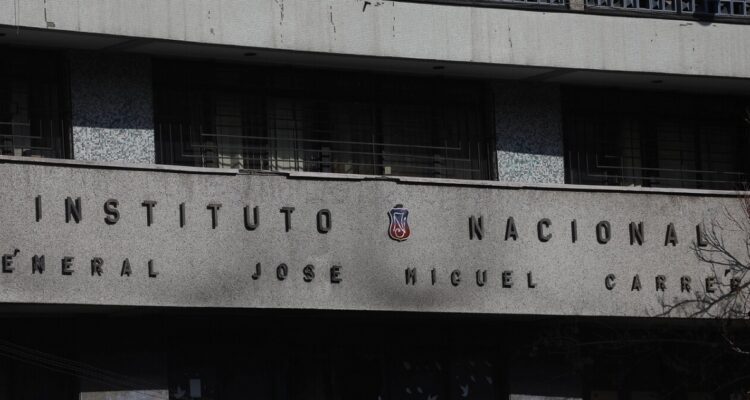 Santiago anunció un financiamiento de 330 millones de pesos destinados a la remodelación del Instituto Nacional