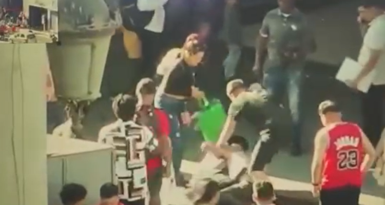hassler lamenta agresion a guia turistico durante robo a australiana en Santiago