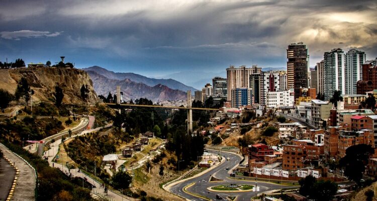 Bolivia celebró Navidad con segunda inflación más baja del mundo y proyecta 2023 con economía estable