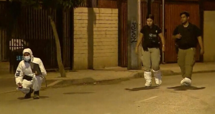 En riesgo vital queda joven que fue baleado tras resistirse a robo de vehículo en La Pintana